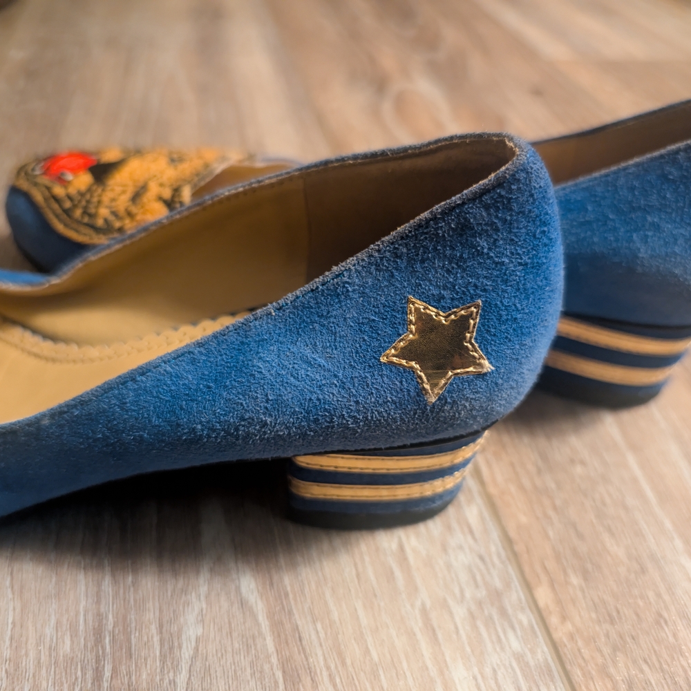 Charlotte Olympia Blue Suede Flats with Embroidered Tiger Patch - Picture 2 of 6